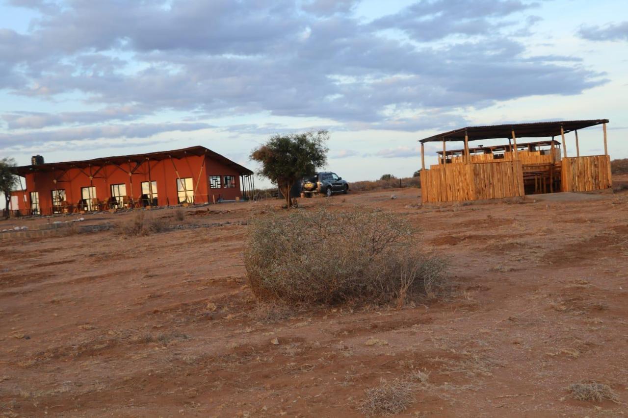 Amboseli Redhouseアパートメント エクステリア 写真