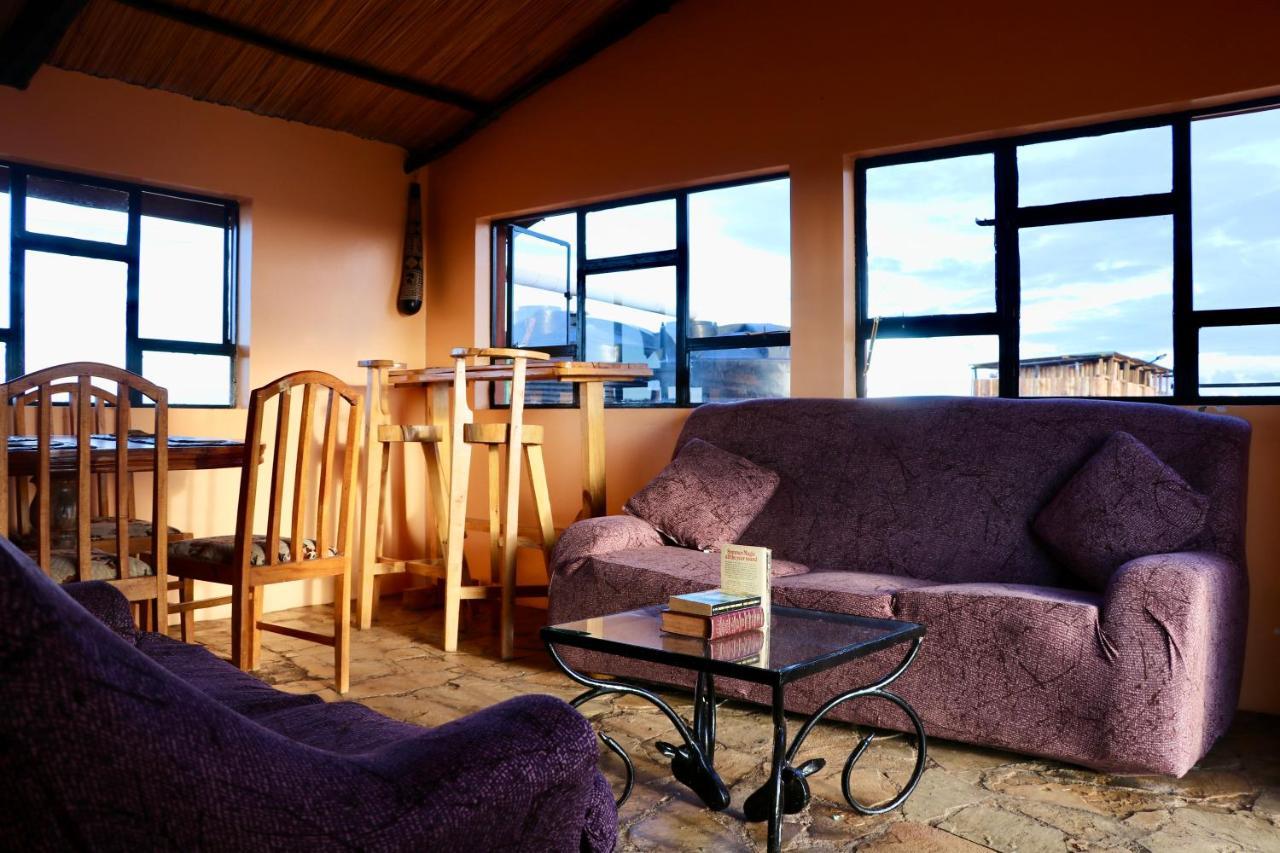 Amboseli Redhouseアパートメント エクステリア 写真