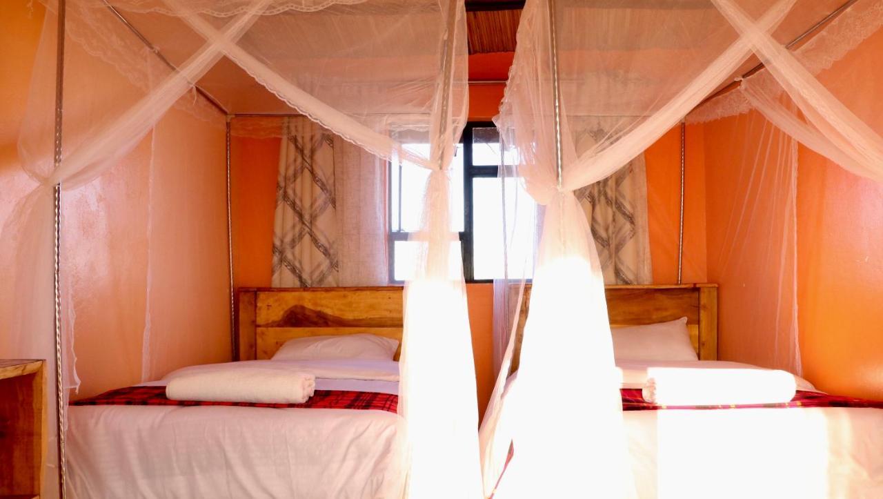 Amboseli Redhouseアパートメント エクステリア 写真